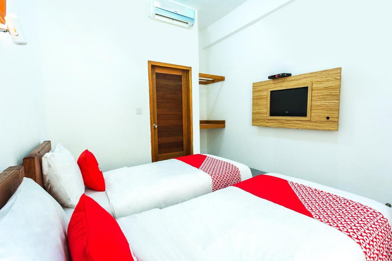 Oyo 2408 Bc Inn Mangsit Ngoại thất bức ảnh